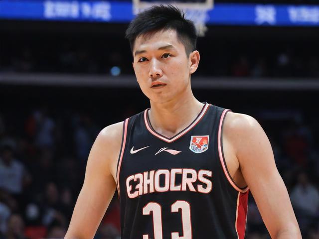 jiuyou.com_ 三分狂潮:北京队三分球命中率突破40%,火力全开!,三分球选手 jiuyou.com_ 三分狂潮:北京队三分球命中率突破40%,火力全开!,三分球选手