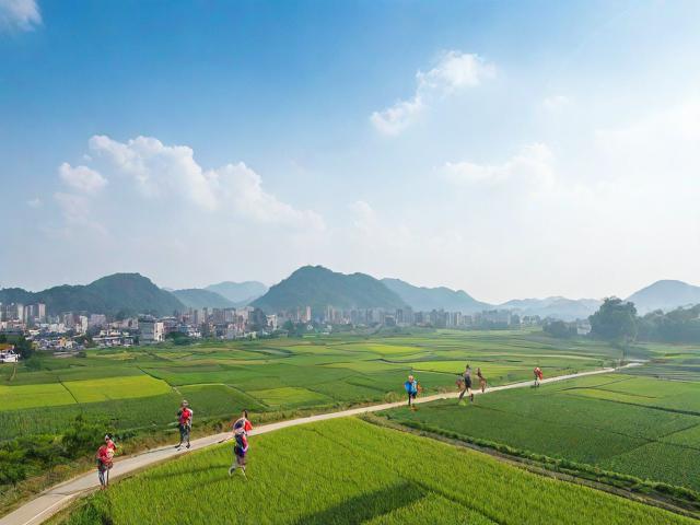 九游体育网站_ 乡村马拉松综艺赛，乡村振兴的运动风采展现，乡村马拉松的定义