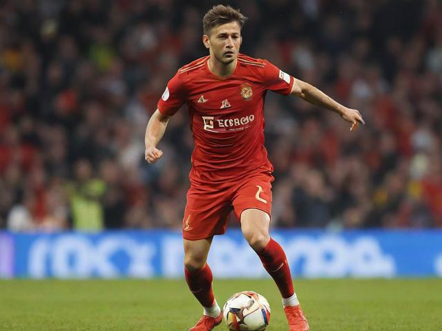 九游体育官网_ 德甲创新战术,关键扑救与精彩进球交织,比赛精彩纷呈 九游体育官网_ 德甲创新战术,关键扑救与精彩进球交织,比赛精彩纷呈