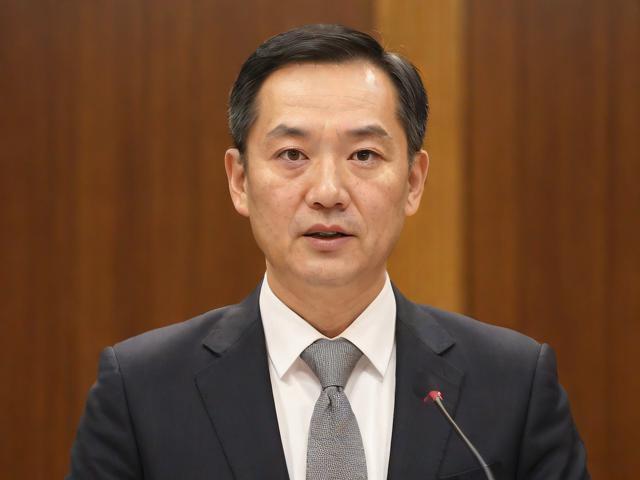 jiuyou.com_ 中国篮协新任主席就未来发展提出三大重点