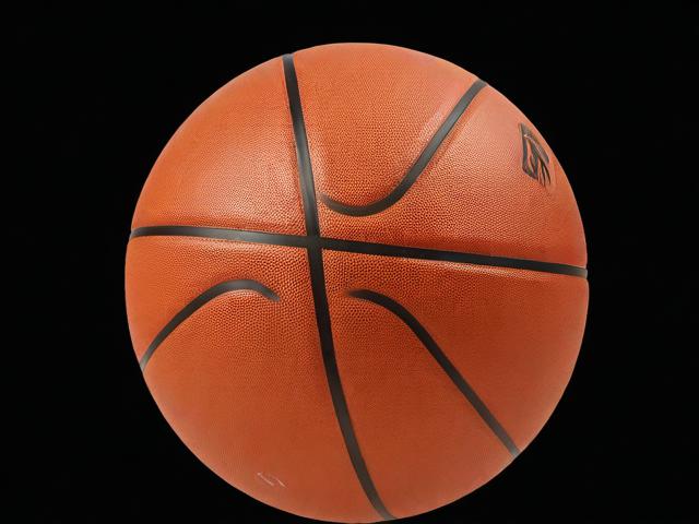 jiuyou.com_ 中国篮球产业创新落地，多项新兴技术逐步应用到青训中，中国篮球产业规模