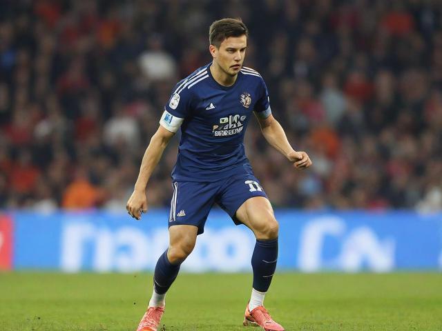 九游体育官网_ 德甲对决，比分2-2，比赛节奏紧凑，关键逻辑：场均控球80%以上