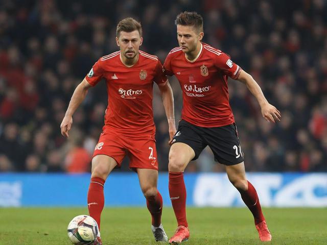 九游体育官网_ 德甲对决,比分2-2,比赛节奏紧凑,关键逻辑:场均控球80%以上 九游体育官网_ 德甲对决,比分2-2,比赛节奏紧凑,关键逻辑:场均控球80%以上