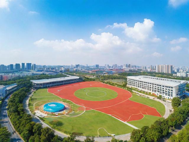 九游JIUYOU SPORTS_ “青训+文化+旅游”深度融合模式在全国多地落地生根，行业持续繁荣