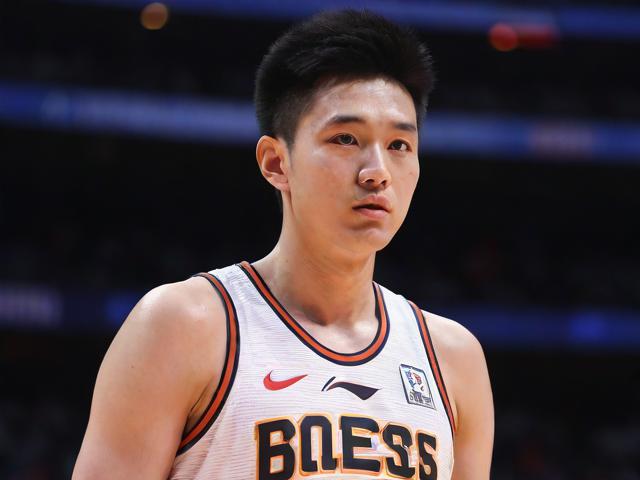 jiuyou.com_ 中国篮球明星转型成为商业偶像,影响力扩大,中国明星篮球队成员 jiuyou.com_ 中国篮球明星转型成为商业偶像,影响力扩大,中国明星篮球队成员