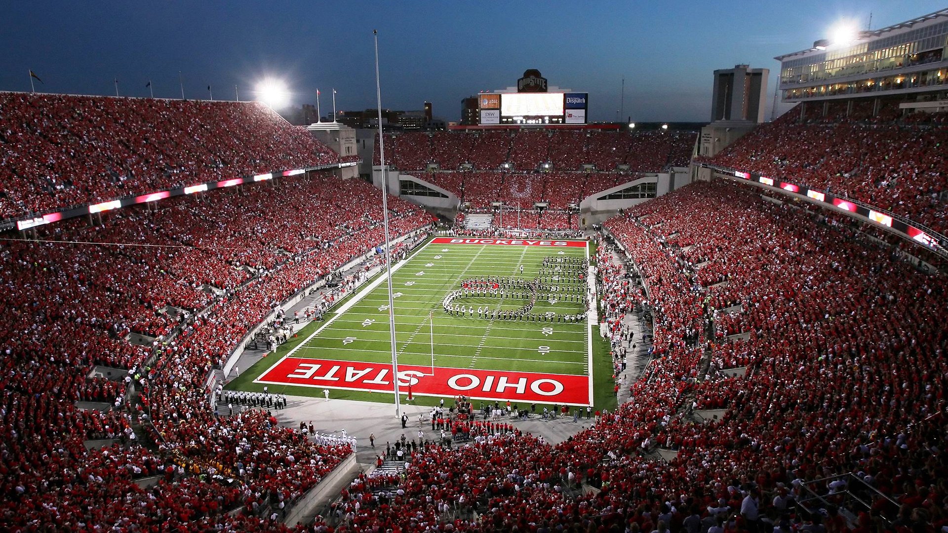 慢节奏阵容是否更依赖定位球和低位进攻，慢节奏类型的是